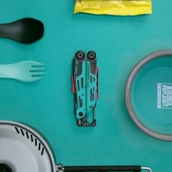 Leatherman Signal Colors Multi-Tool -Gadgets & Gear Shop 22db39d3 66f8 405a b4ea db4edd4c5207