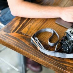 Peak Design Camera Leash -Gadgets & Gear Shop 4948a3f9 f9c0 4586 949c 41a6e92bc847